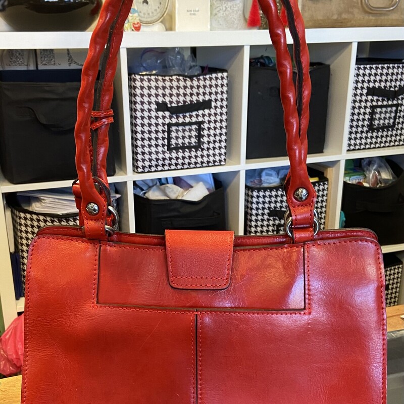 NWT Rd Tooled Lther Purse<br />
Red<br />
Size: R $229
