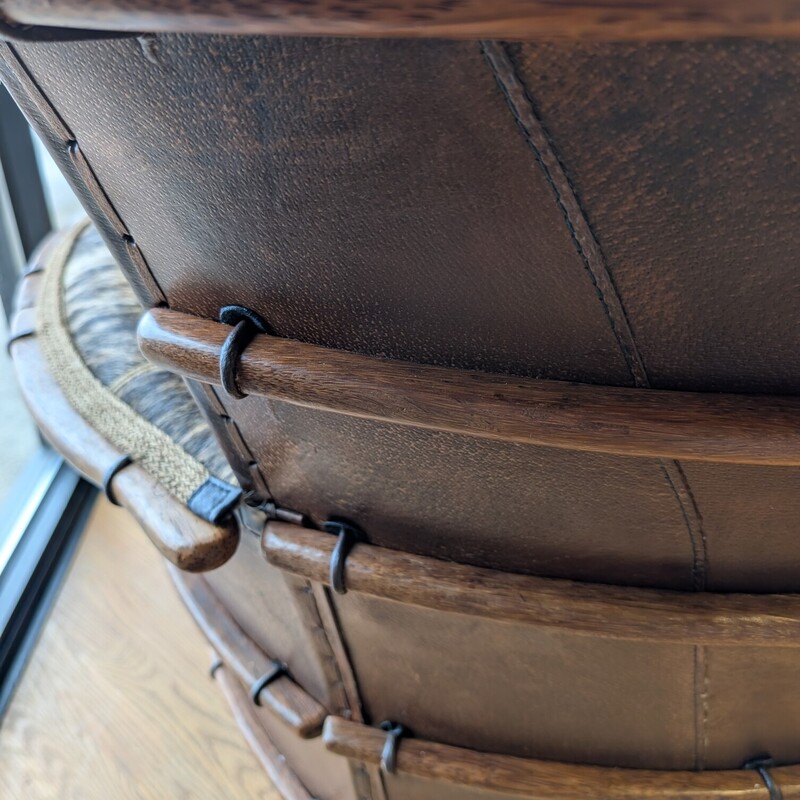 Navajo Arm Chair Set of 2, Dark Brindle<br />
44 x 36 x 35h