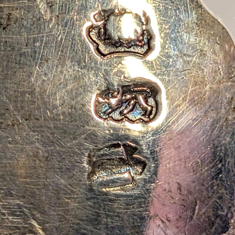 Sterling Antique Gravy Bowl<br />
7.5 x 4 x 4.5h