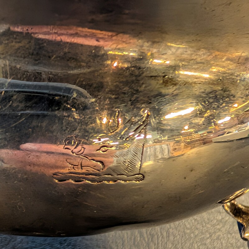 Sterling Antique Gravy Bowl<br />
7.5 x 4 x 4.5h