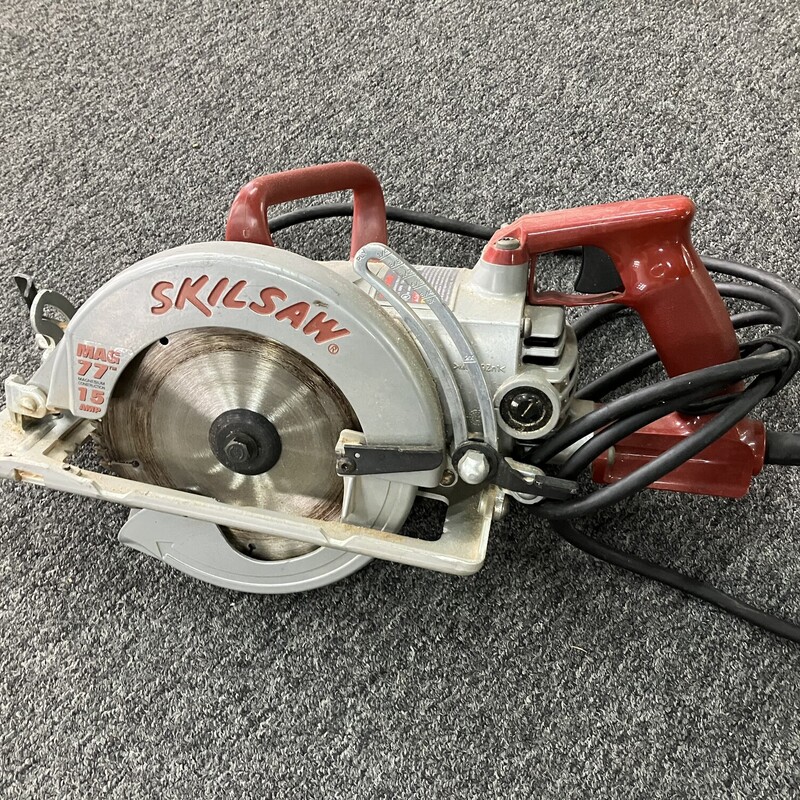Worm Drive Saw