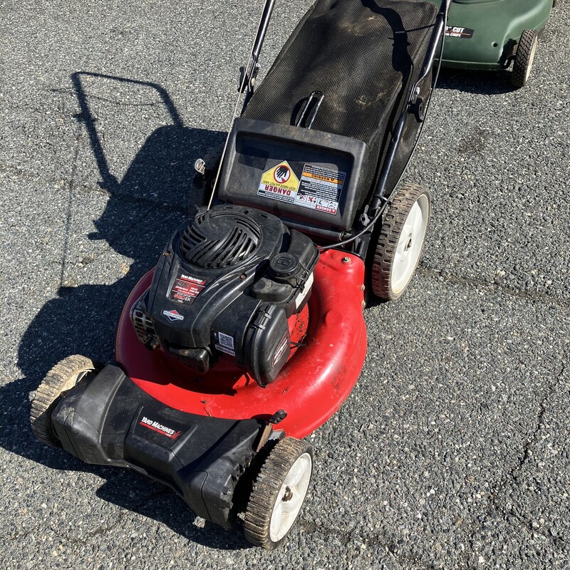 Lawnmower, Yard Machines, Size: 21in
