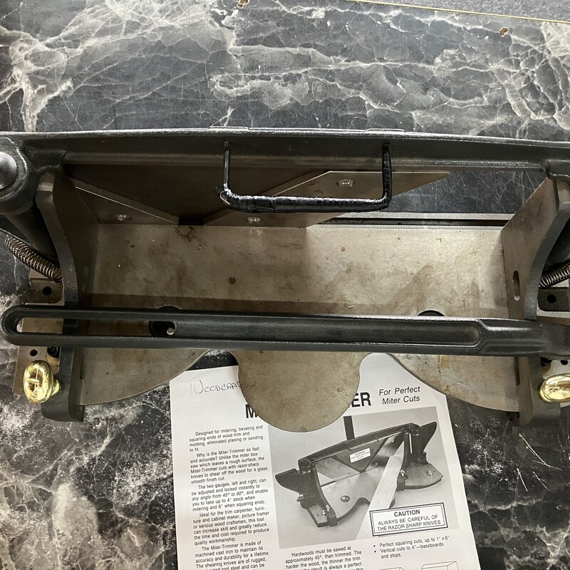Miter Trimmer