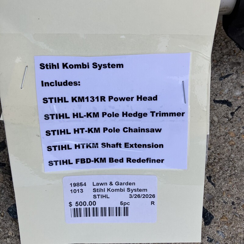 Stihl Kombi System<br />
<br />
Includes:<br />
STIHL KM131R Power Head<br />
STIHL HL-KM Pole Hedge Trimmer<br />
STIHL HT-KM Pole Chainsaw<br />
STIHL HTKM Shaft Extension<br />
STIHL FBD-KM Bed Redefiner
