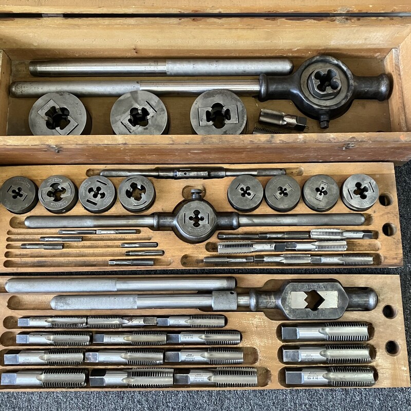 Tap & Die Set