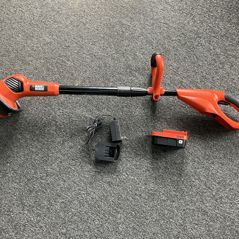 Garden Cultivator, Black & Decker 18V
with Battery and Charger