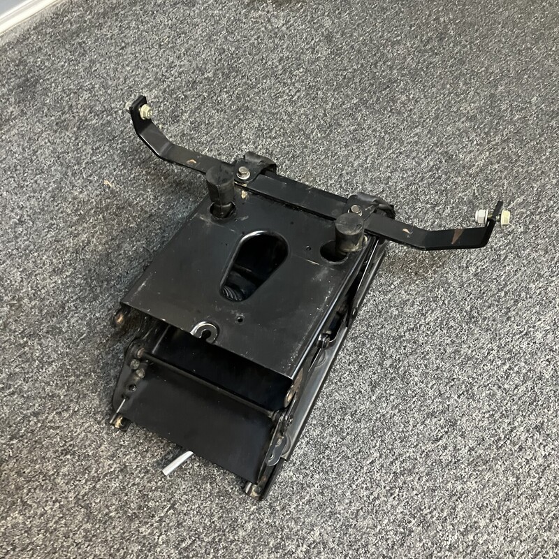 Tractor Seat, John Deere,  1025R , 1023R<br />
suspension seat