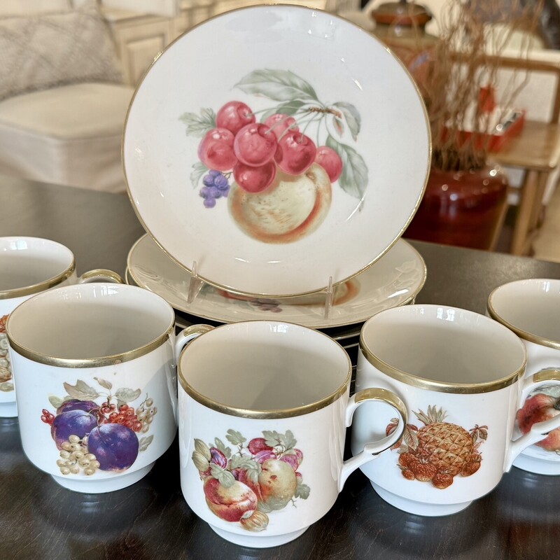 Plates/Cups Bavaria Schum