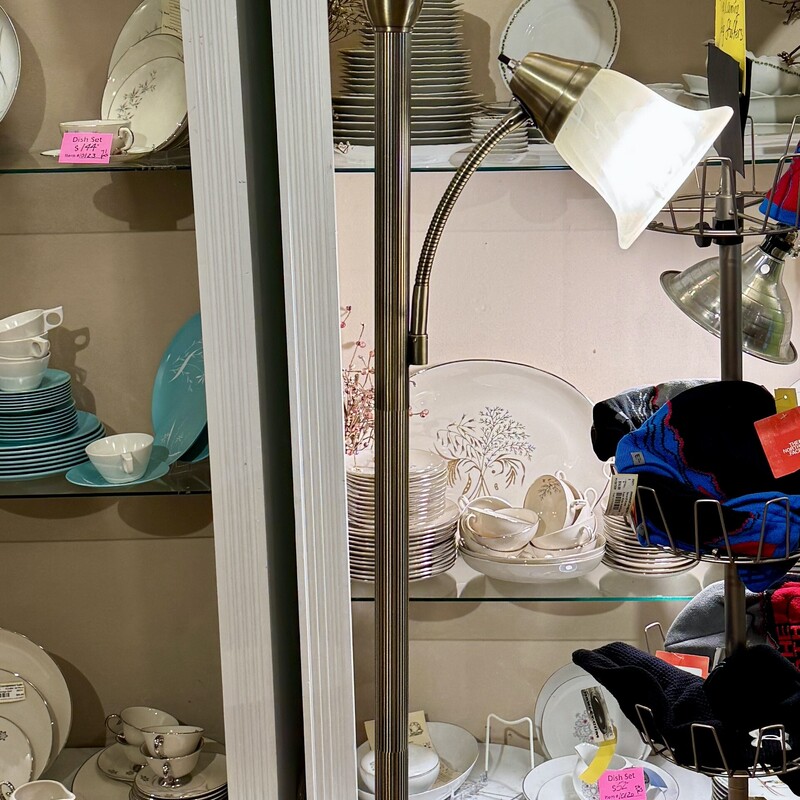 Torcheirie Floor Lamp