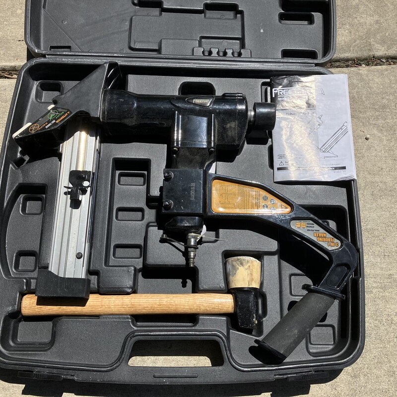 Flooring Nailer, Freeman PFL618BR Pneumatic 3-in-1 15.5-Gauge and 16-Gauge 2\" Flooring Nailer / Stapler with Flooring Mallet, Interchangeable Base Plates, and Case