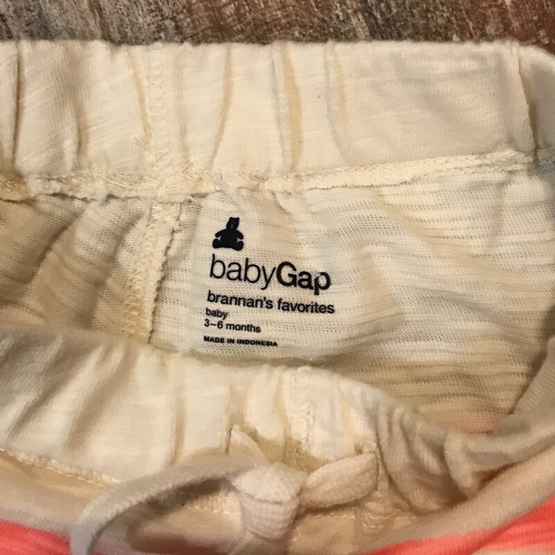 Gap Shorts, Browntan, Size: 3-6m, Bin-F24