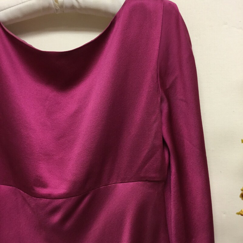 Alberta Ferretti Satin Dress
Pink, Size: 8
Beautiful, unique cut back.