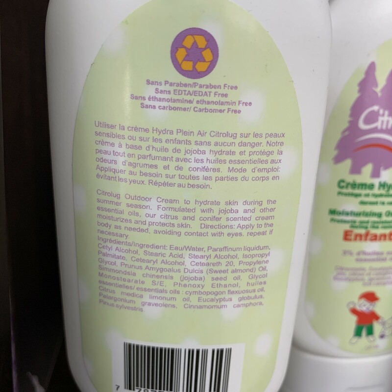 Kids Insect Repellent, Natural, Size: Outdoor<br />
<br />
Without paraben, ethanolamine and EDTA. This cream is a complement to the Citrolug mosquito repellent. The outdoor cream is used as a daily cream during the summer to moisturize and protect the skin. The Hydra cream is perfumed with essential oils of camphor, eucalyptus, geranium, lemon and pine.   It is moisturizing and perfect for sensitive skin. It is hypoallergenic and contains no toxic agents. Can be applied on babies older than 6 months. -120ml