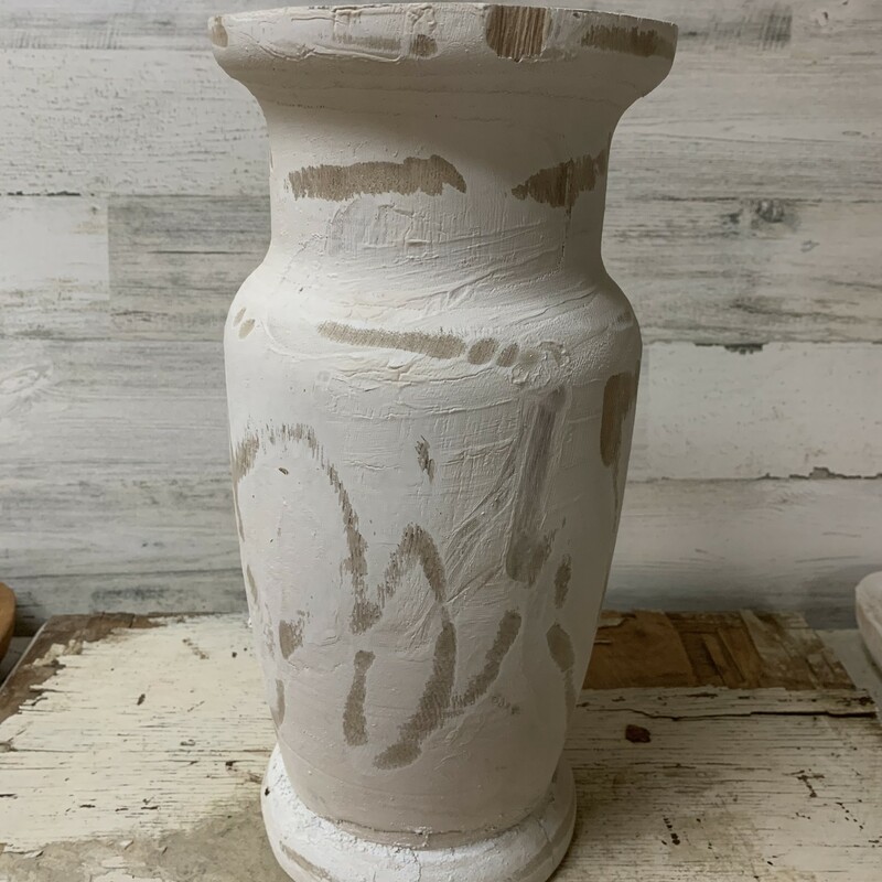 Shabby Chic Distressed White Wooden Vase
Measurements: 14.5 inches tall