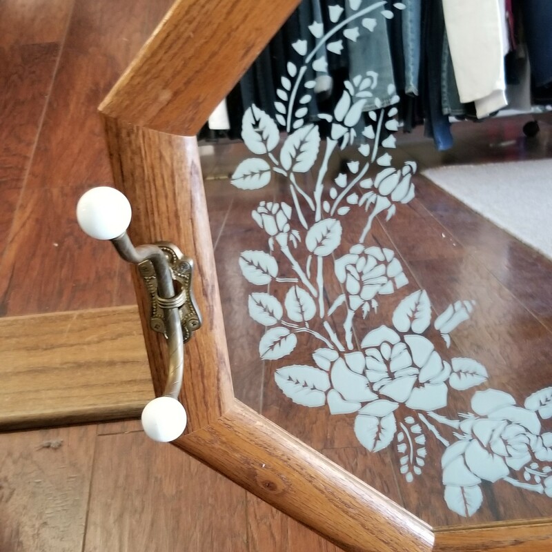 Etched  Mirror with Coat Hooks and Wood Frame
Size: 32x22
IN STORE PICK UP ONLY