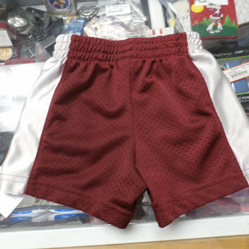 Montana Grizzlies Toddler Basketball Shorts Maroon size 12 mos Polyester #22596
Rating: (see below) 4- Fair Condition
Team: Montana Grizzlies
Players: n/a
Brand: Kid Athlete
Size: Baby- 12 months (Measured Flat: waist 7.5\"; Length 8\"; inseam 3\")
Color: Maroon and silver
Material: 100% Polyester
Style: basketball shorts
Condition: 4- Fair condition: wrinkled; pilling and fuzz are present; some wear and stretching from wearing and washing; dark stain on front left waistband; small dark stain on hem of right leg; UM logo has peeled off, leaving the glue residue behind; still functional (SEE PHOTOS)
Item: #22596
Shipping: FREE