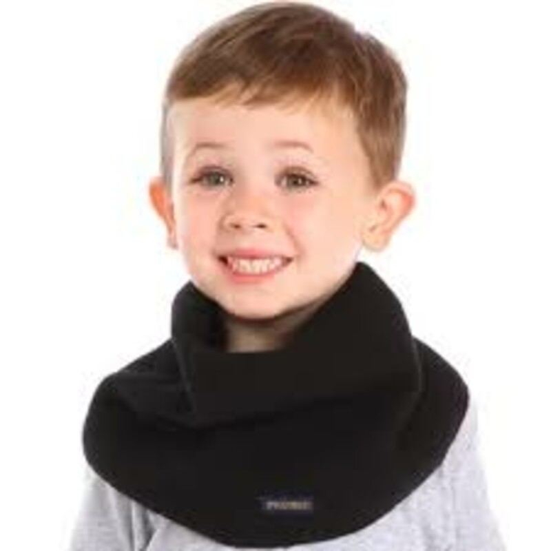 Adjustable Scarf, Black, Size: One Size<br />
<br />
Made in Canada<br />
Warm Fleece Material<br />
Daycare Friendly Design<br />
One Size – Really Does Fit All!