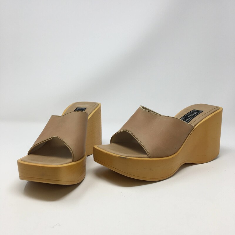 105-302 Frattini, Tan, Size: 36<br />
and yellow wedges with thick strap in the front n/a  good condition