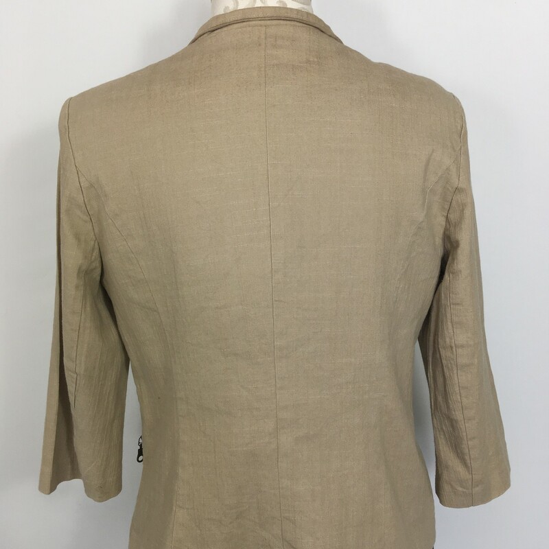 120-485 Roz&ali, Tan, Size: Medium beige linen id length sleeve blazer with no buttons 63% cotton 35% polyester 2% spandesx  good