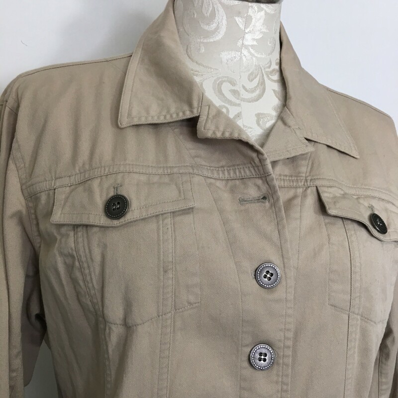120-578 Chicos, Tan, Size: 2 tan light button up jacket with silver buttons 97% cotton 3% spandex  good