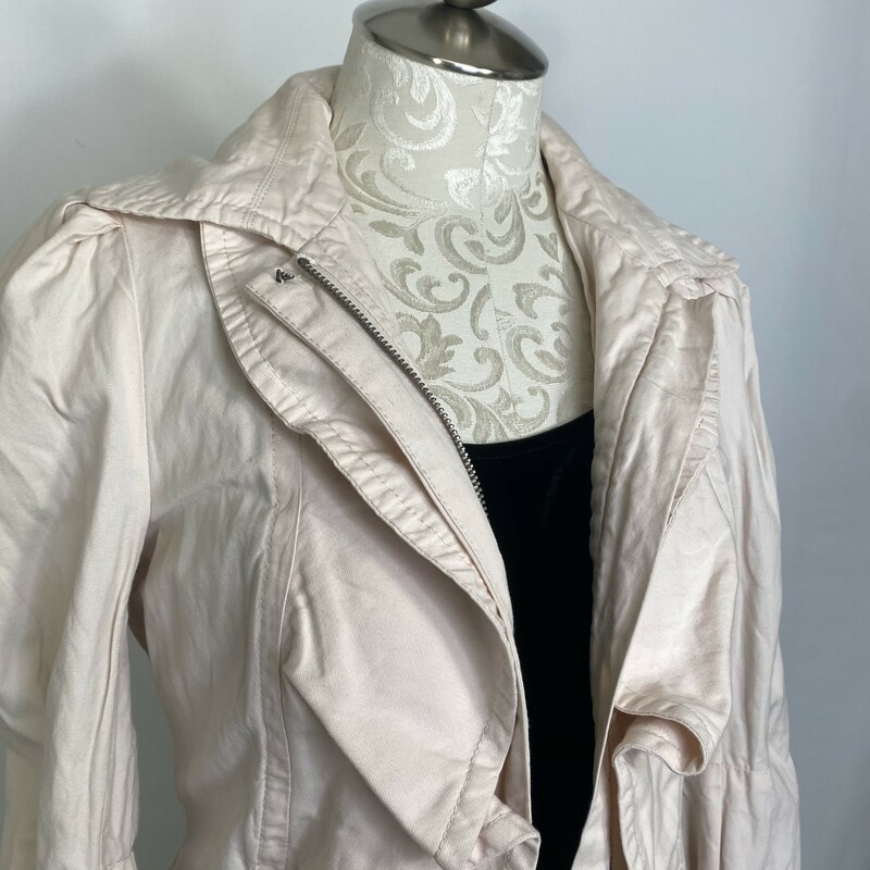 119-017 Bcbg, Light Pi, Size: Small light pink jacket w/ ruffle detail cotton/polyesther