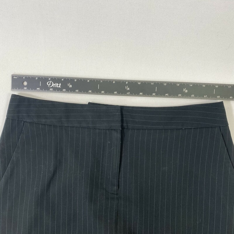 120-501 Isaac Mizrahi, Black, Size: 10 black pencil skirt with light grey thin stripes 75% polyester 20% rayon 5% spandex  good