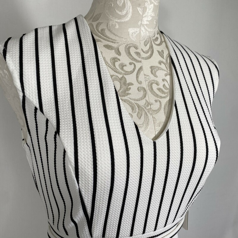 Iris Striped V Neck Dress, White, Size: Medium