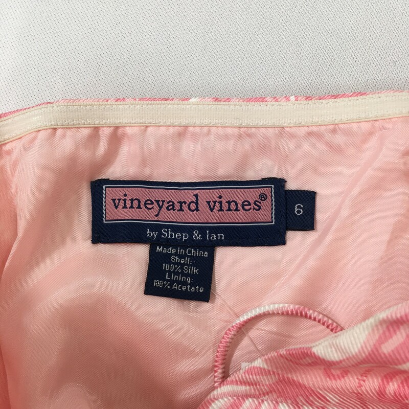 Vineyard Vines Thin Strap, Pink, Size: 6 100% silk Patterned zip up tank top