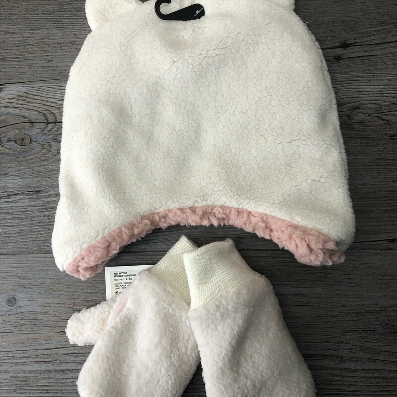 Great Northern Hat & Mittens Set,<br />
Cream/Pink,<br />
Size: 2-3Y<br />
NEW