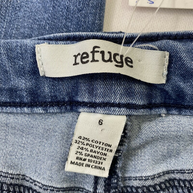 115-043 Refuge, Blue, Size: 4 High-Waisted Blue Jeans x  Good