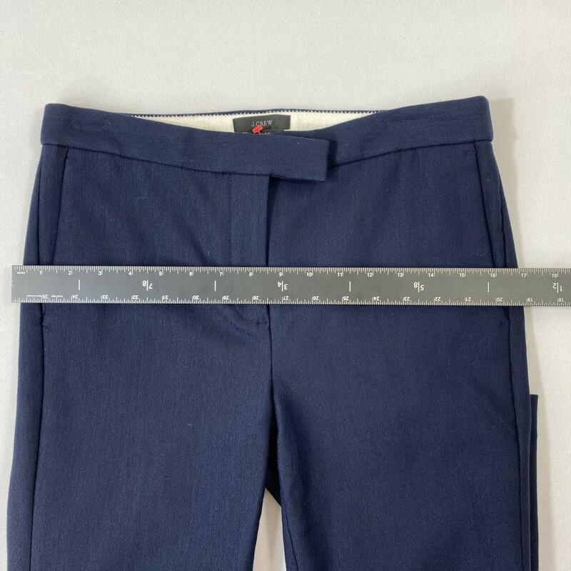 107-018 J Crew- Rider, Blue, Size: 4 Jeans Strech 60% Cotton 38% Nylon 2% Elastine