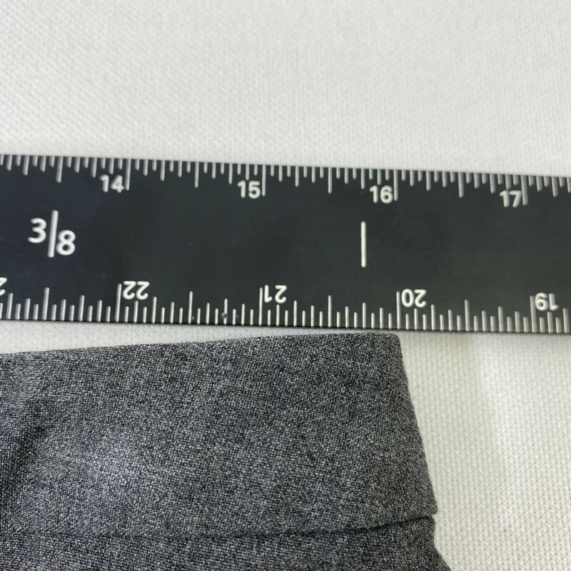 100-651 No Tags, Grey, Size: 6 Grey stretch dress pants rayon/polyesther/spandex