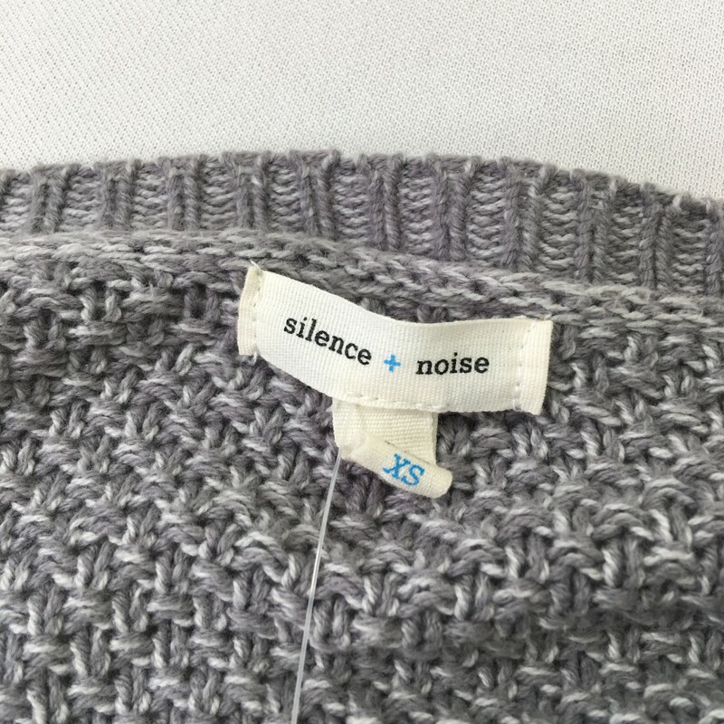 100-0263 Silence & Noise, Grey, Size: XS knit cropped sweater 60% cotton 40% acrylic  Good  Condition