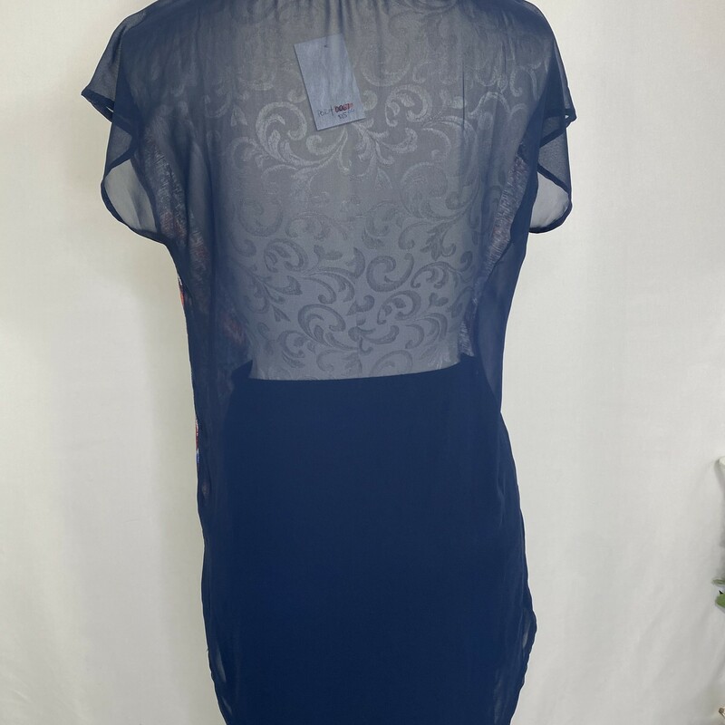 100-0067 Lush, Blue/mul, Size: Small Blue Sheer sleeveless top with multicolored front  no tag  Good  Condition