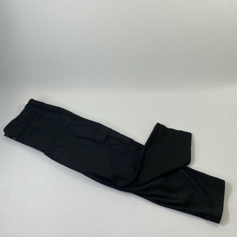 120-533 Chicos, Black, Size: 15<br />
black linen pants with pockets cropped 69% linen 29% cotton 2% spandex  good