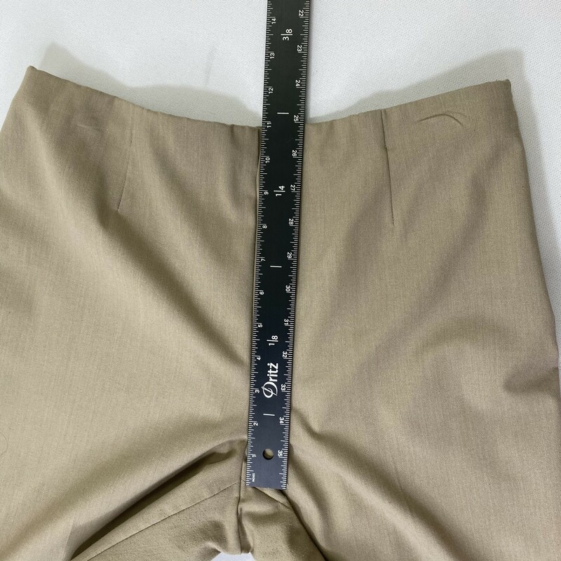 121-050 Perry Ellis womens beige dress pants 75% polyester, 25% viscose, lining 100% acetate Size 8
13.4 oz