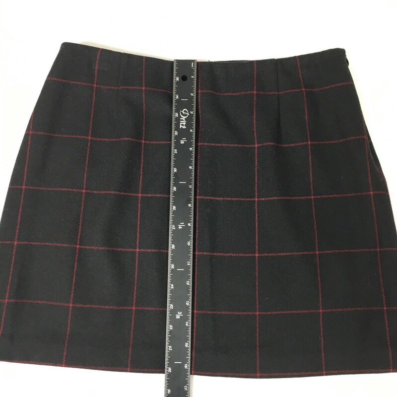 100-0160 The Limited, Black/st, Size: 12 black wool skirt with red plaid polyester wool spandex nylon  Good  Condition