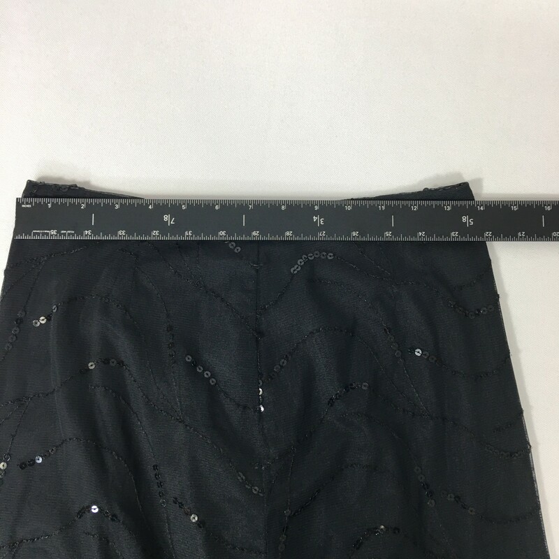 100-0152 Arden B., Black, Size: Medium Black above the knee skirt linen/rayon  Good  Condition