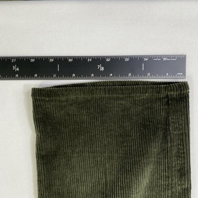 121-010 Jones Wear Sport, Green, Size: 10 Grey stretch corduroy pants Algadon/lycra