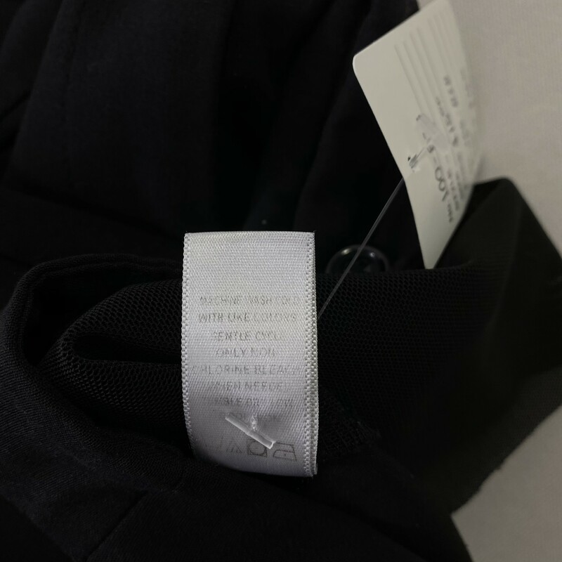 100-828 No Tag, Black, Size: 10 black work pants 63% polyester 33% rayon4% spandex  good