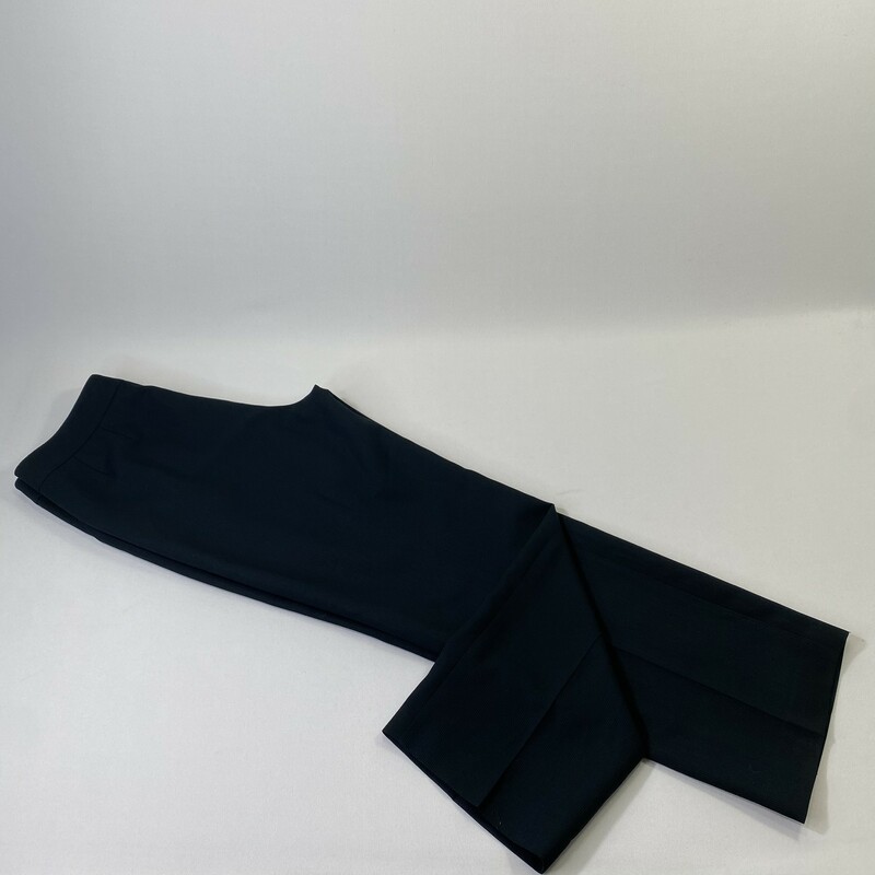 120-525 No Tag, Black, Size: 10 plain black ribbed pants/stripes 65% polyester 35% rayon  good