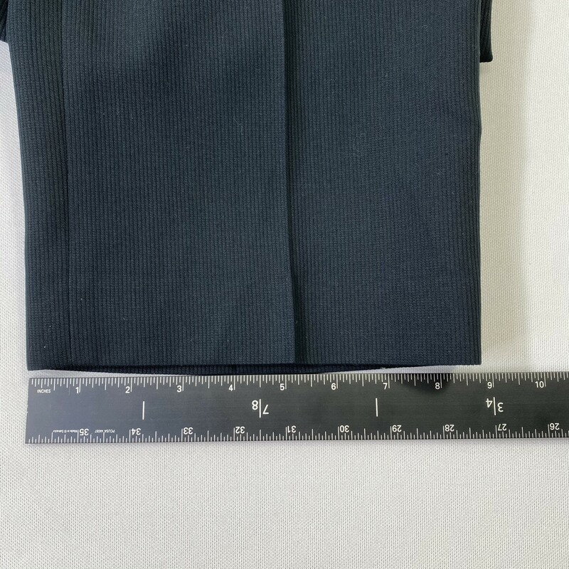 120-525 No Tag, Black, Size: 10 plain black ribbed pants/stripes 65% polyester 35% rayon  good