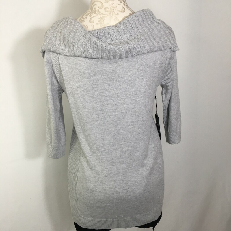 105-080 Express, Gray, Size: M sweater 55% Cotton 35% Rayon  7% Nylon