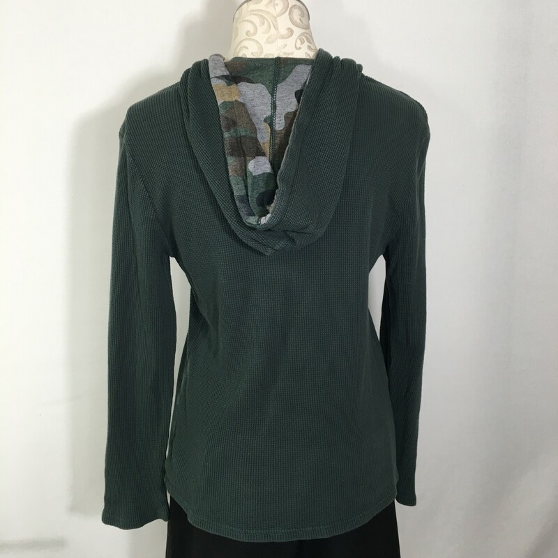100-639 Union, Green, Size: M Green long sleeve thermal shirt w/camo hood cotton/polyesther