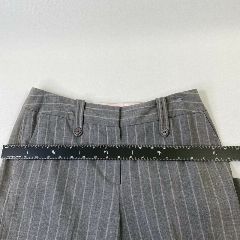 100-0097 Larry Levine, Grey, Size: 10 stretch pants with pink stripes 63% polyester 33% rayon 4% spandex  Good Condition