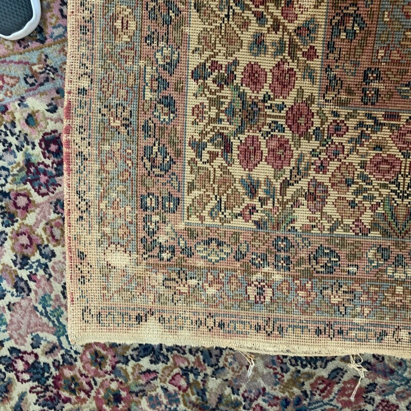 Colorful large size living area rug, measures 115'' x 80''<br />
It would bring life into your living in a heartbeat. Beautiful vibrant colors.<br />
Have a vintage fabulous wear, needs some very light cleaning. Please kindly make sure to look at all the pictures for a closer visual.<br />
Thank you.