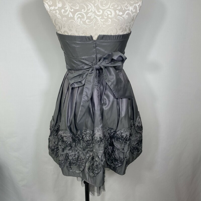 120-456 Candies, Grey, Size: 9 strapless poofy dress with flowers on the bottom 60% nylon 40% polyester  good