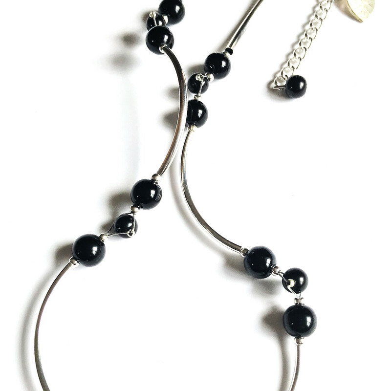 Mimi Wr0007-bl 18, Jet Blac, Size: Wraps-neck
6&4mm Swarovski or Chezch Pearls-Silver Plated Accessories
