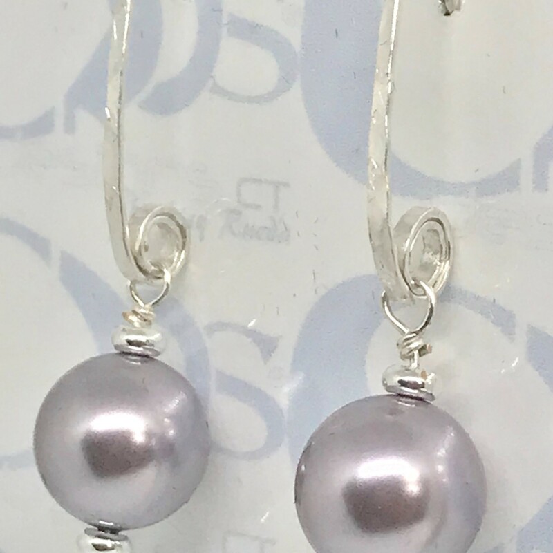 Ess-014 Ea0043-mv, Mauve, Size: Earrings<br />
12mm Swarovski Pearls-Silver Plated Fishook Earwire