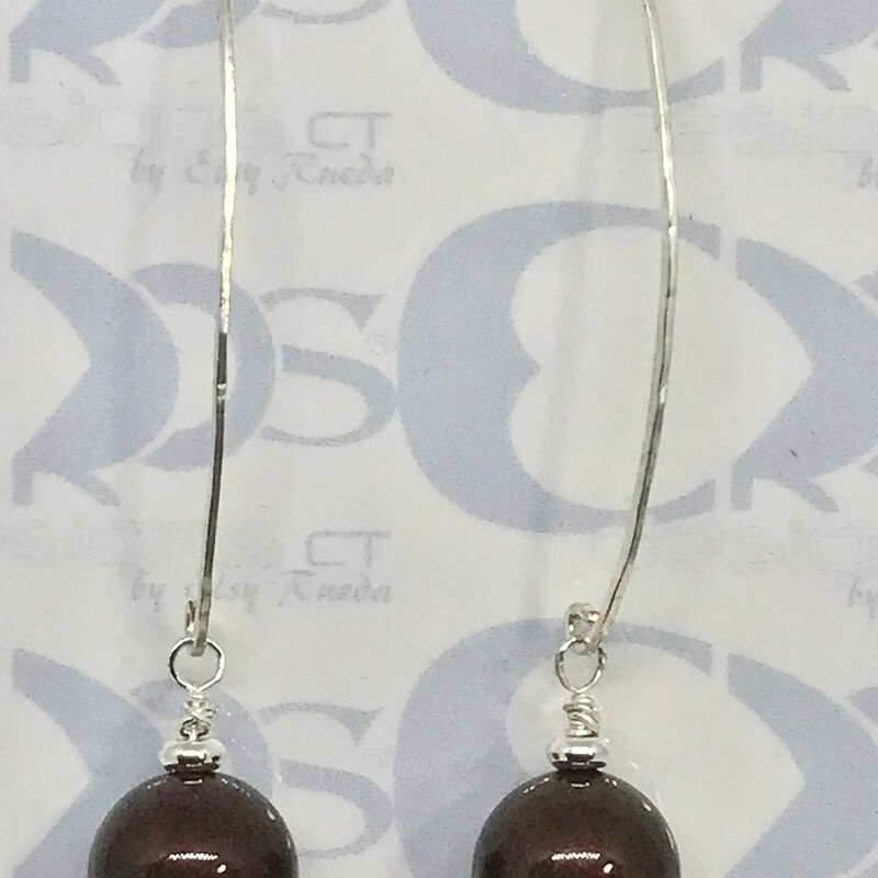 Ess-007 Ea0036-m, Maroon, Size: Earrings
12mm Swarovski Pearls-Silver Plated Fishhook Earwire-Silver Plated Accessories